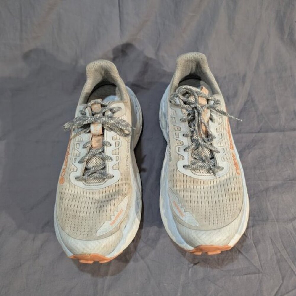 New Balance Fresh Foam More Trail Vibram Trail Runners Sneakers Men 9 Women 10.5